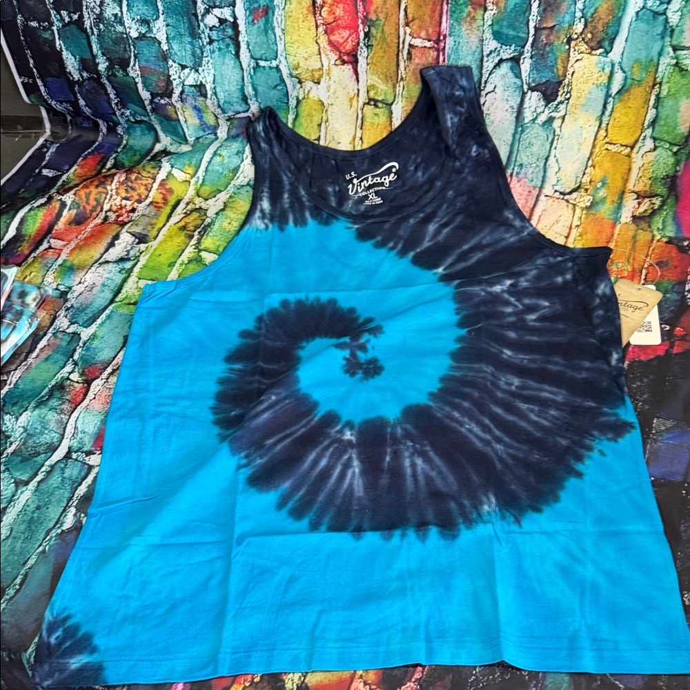 U.S Vintage brand Blue & Black Spiral Tie-Dye Tank Top XL